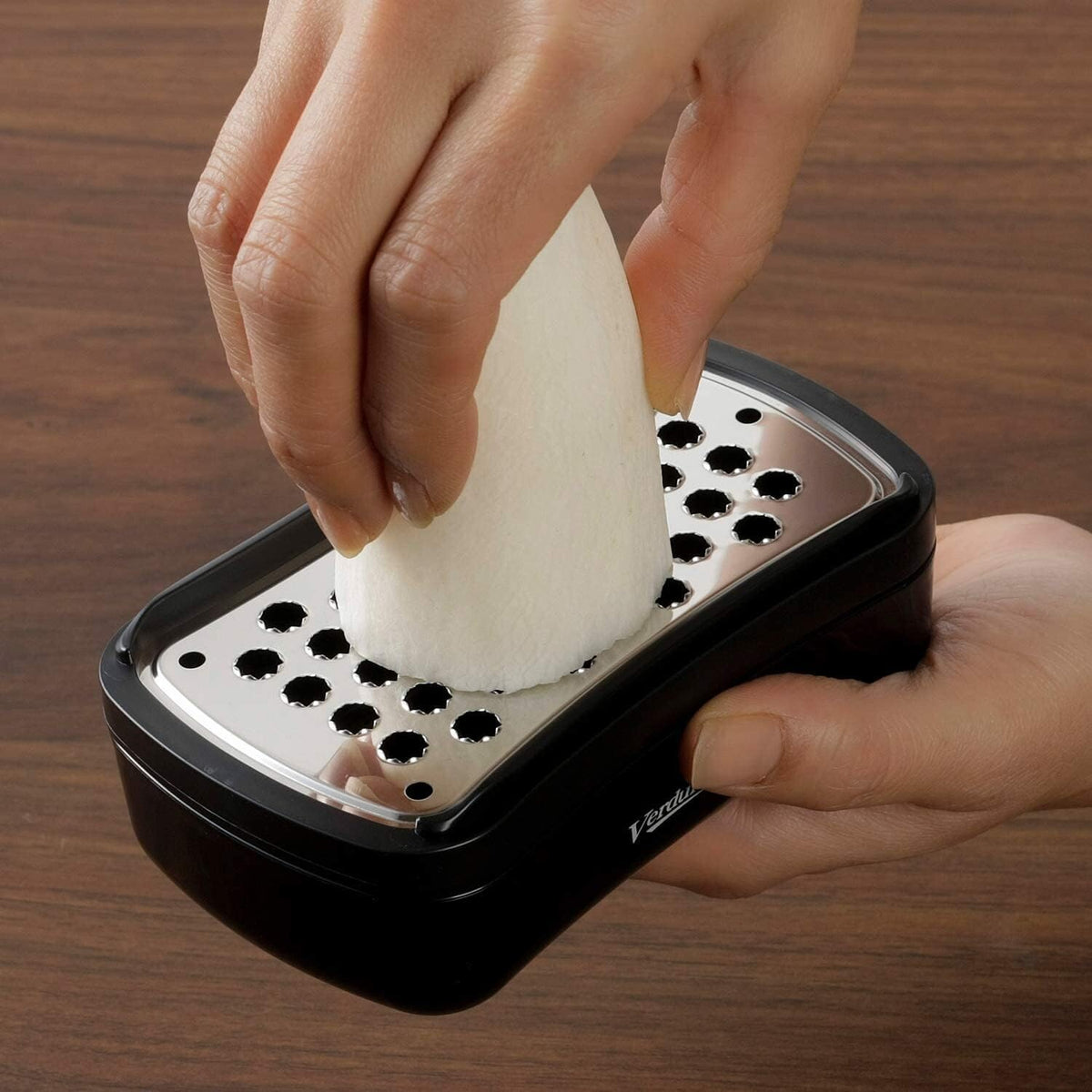 Shimomura Verdun Black Mini Grater and Julienne Slicer with Container VB-627