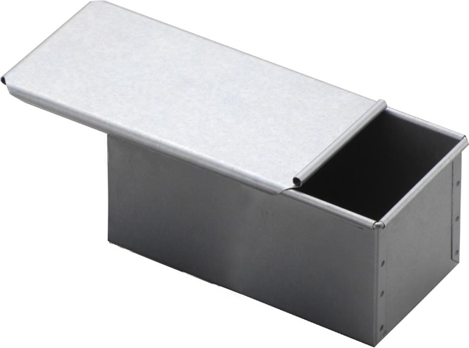 Tiger Crown Square Bread Pan with Lid 1 Loaf 19cm Aluminized Steel 2383
