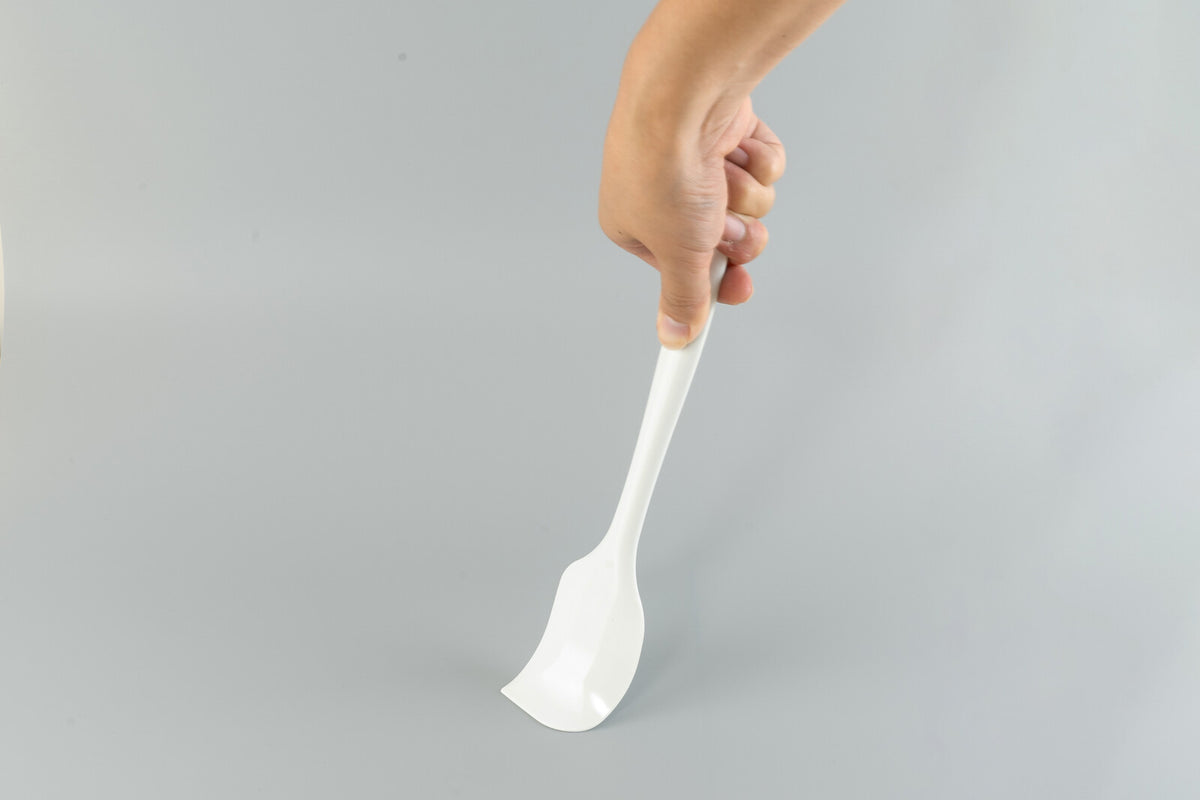 Tiger Crown With Silicone Spatula Large 26cm 1610