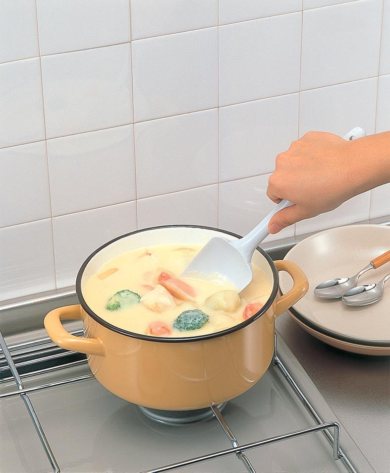 Tiger Crown Spoon Shaped Silicone Spatula 27cm 1627