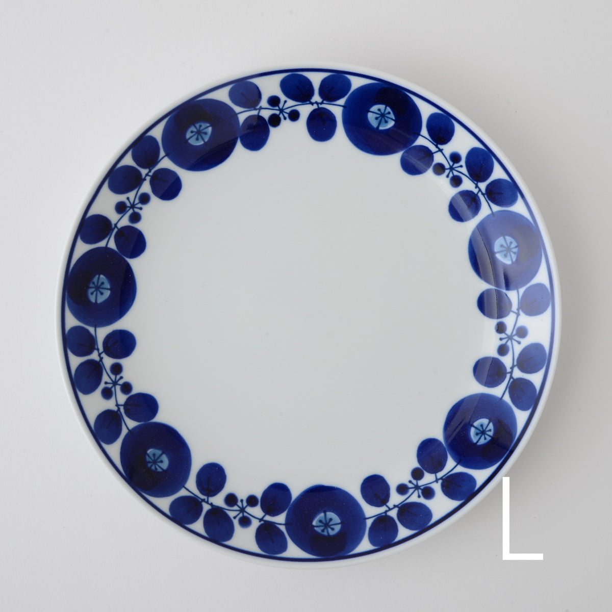 Hakusan Porcelain Hasami Bloom Wreath Plate Large