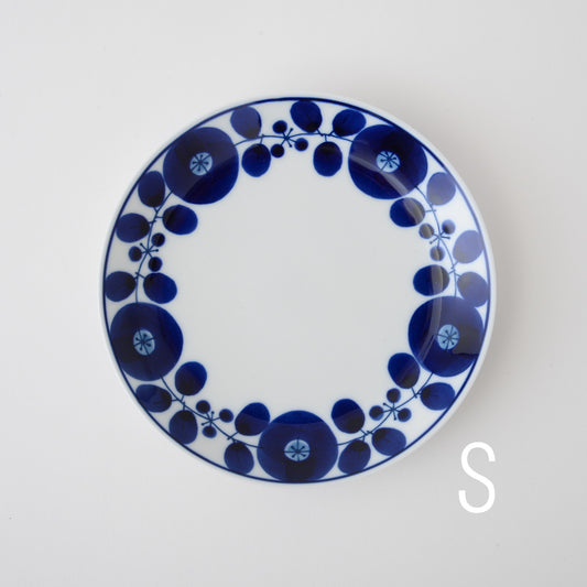 Hakusan Porcelain Hasami-yaki Bloom Wreath Plate 16.5cm