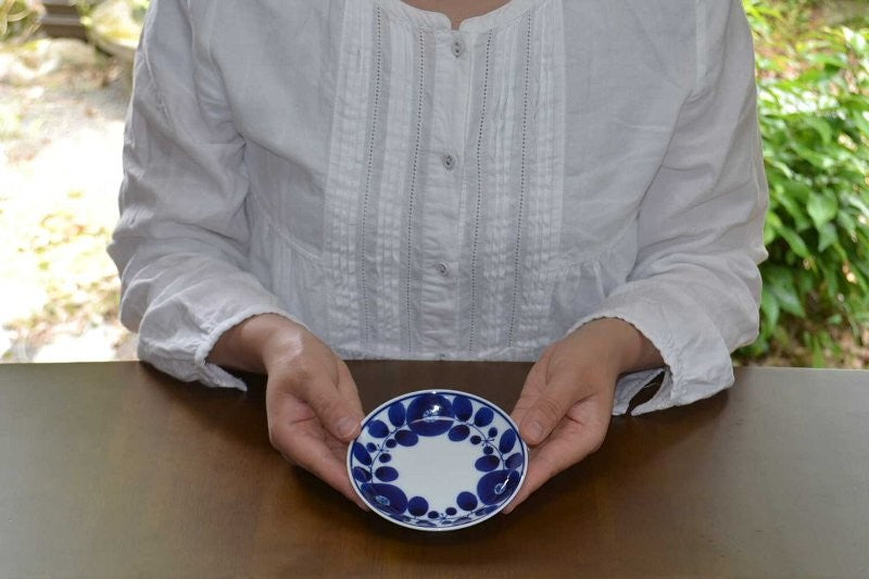 Hakusan Porcelain Bloom Wreath Plate SS Hasami Ware