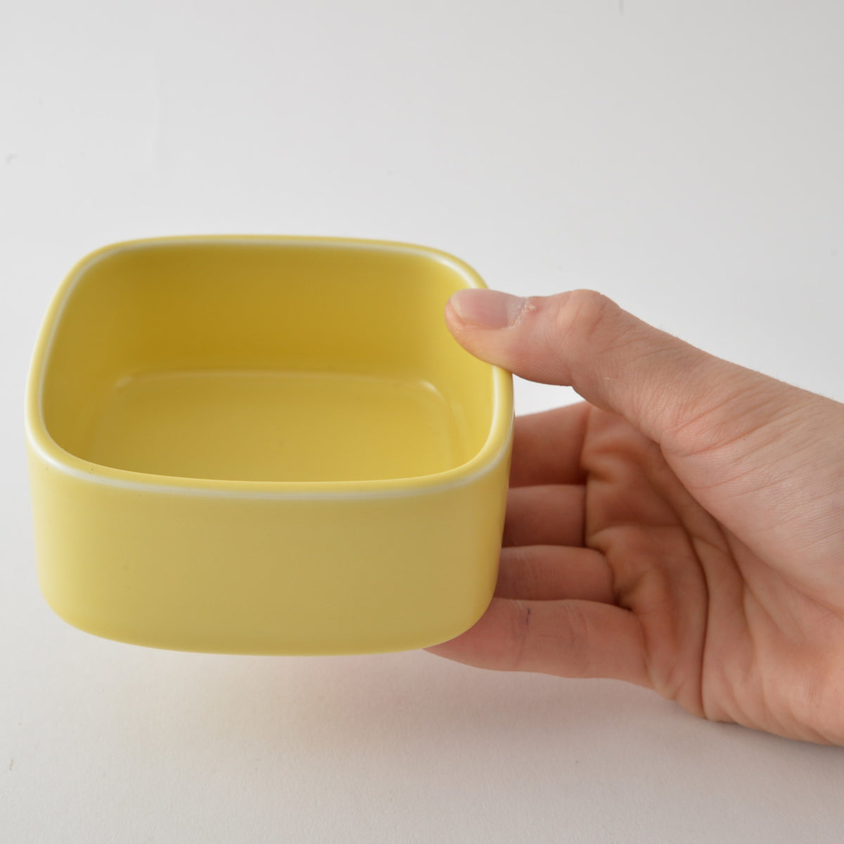 Hakusan Porcelain CONTE Square Storage Container Yellow