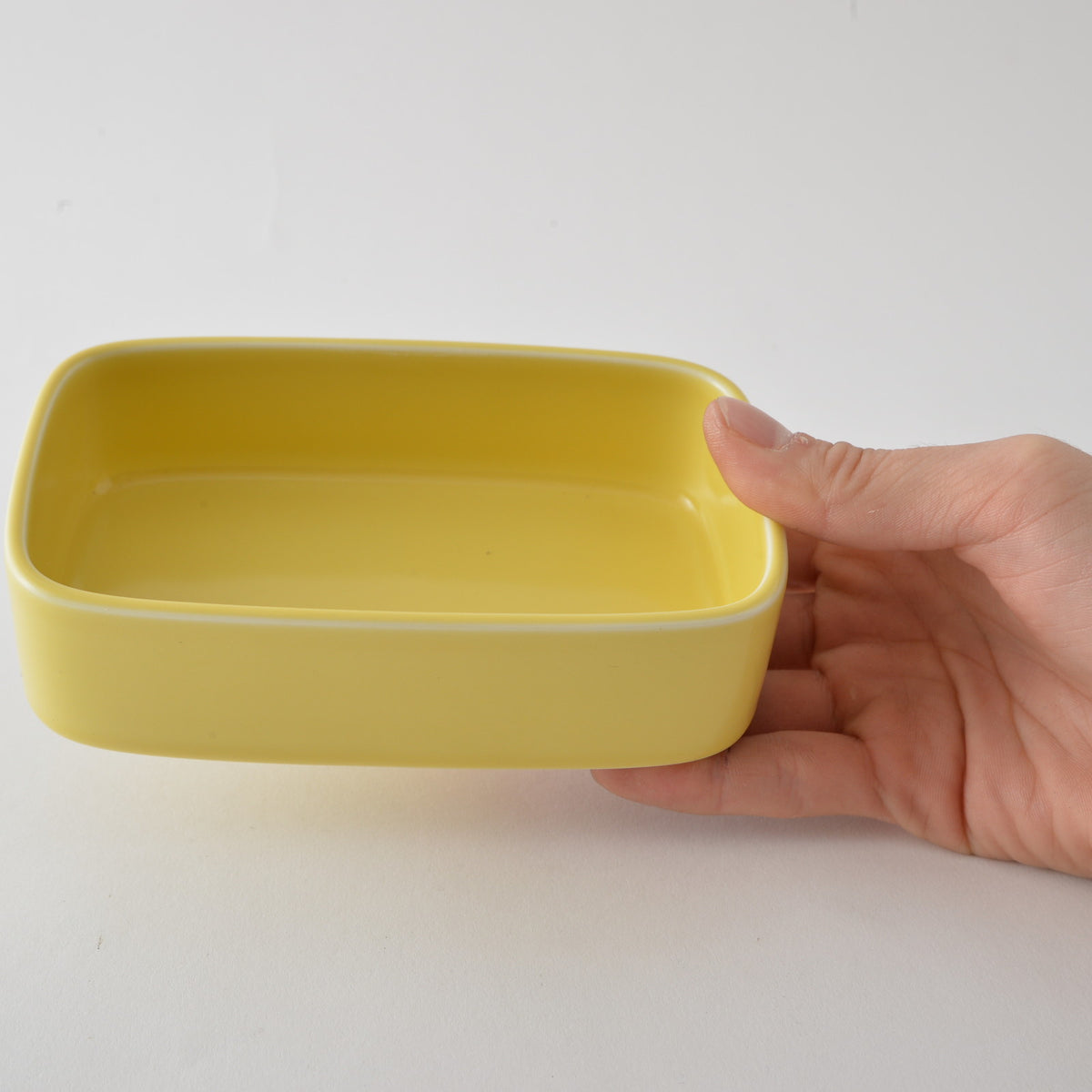 Hakusan Porcelain CONTE Long Storage Container Yellow