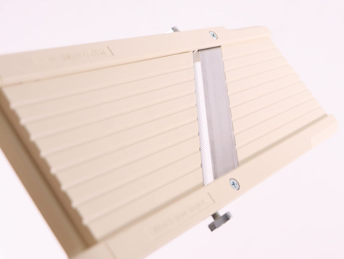 Super Benriner Pro No.95 Japanese Mandoline Slicer 95mm, Beige, Made in Japan