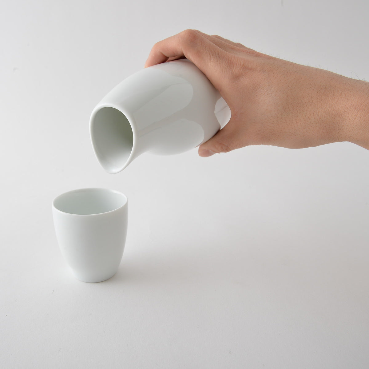 Hakusan Porcelain Penguin Sake Cup Hasami Ware