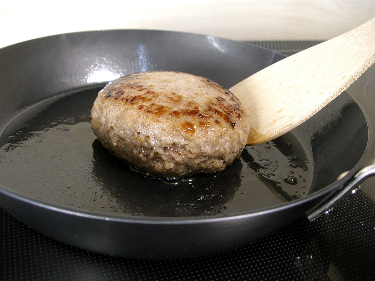 River Light Kiwame Japan Thick Iron Frying Pan 26cm J2326 Nitrided Iron Induction Compatible Made in Japan