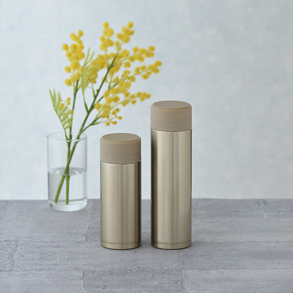 Wahei Freiz Omit Screw Cap Slim Mug Bottle 200ml Gold RH-1495