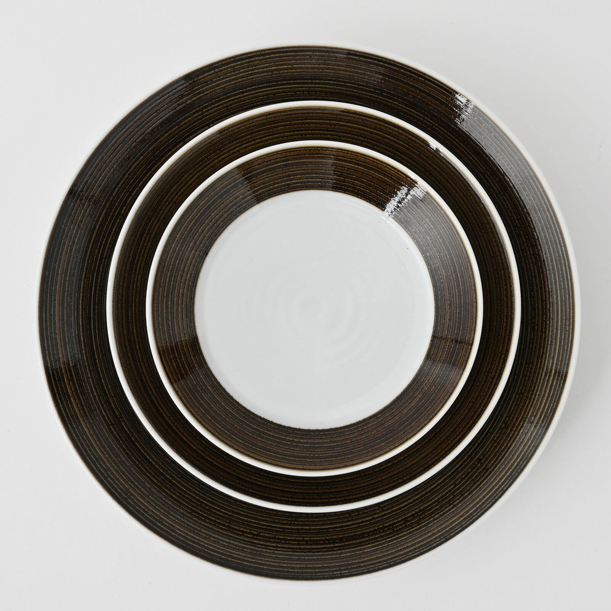 Hakusan Porcelain Hasami Asa no Ito Plate Small Sepia