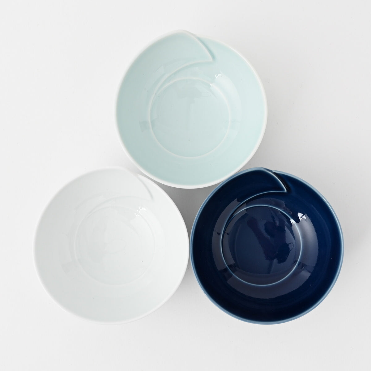 Hakusan Porcelain Hasami-yaki Hitoe Blue-White Glaze Side Plate