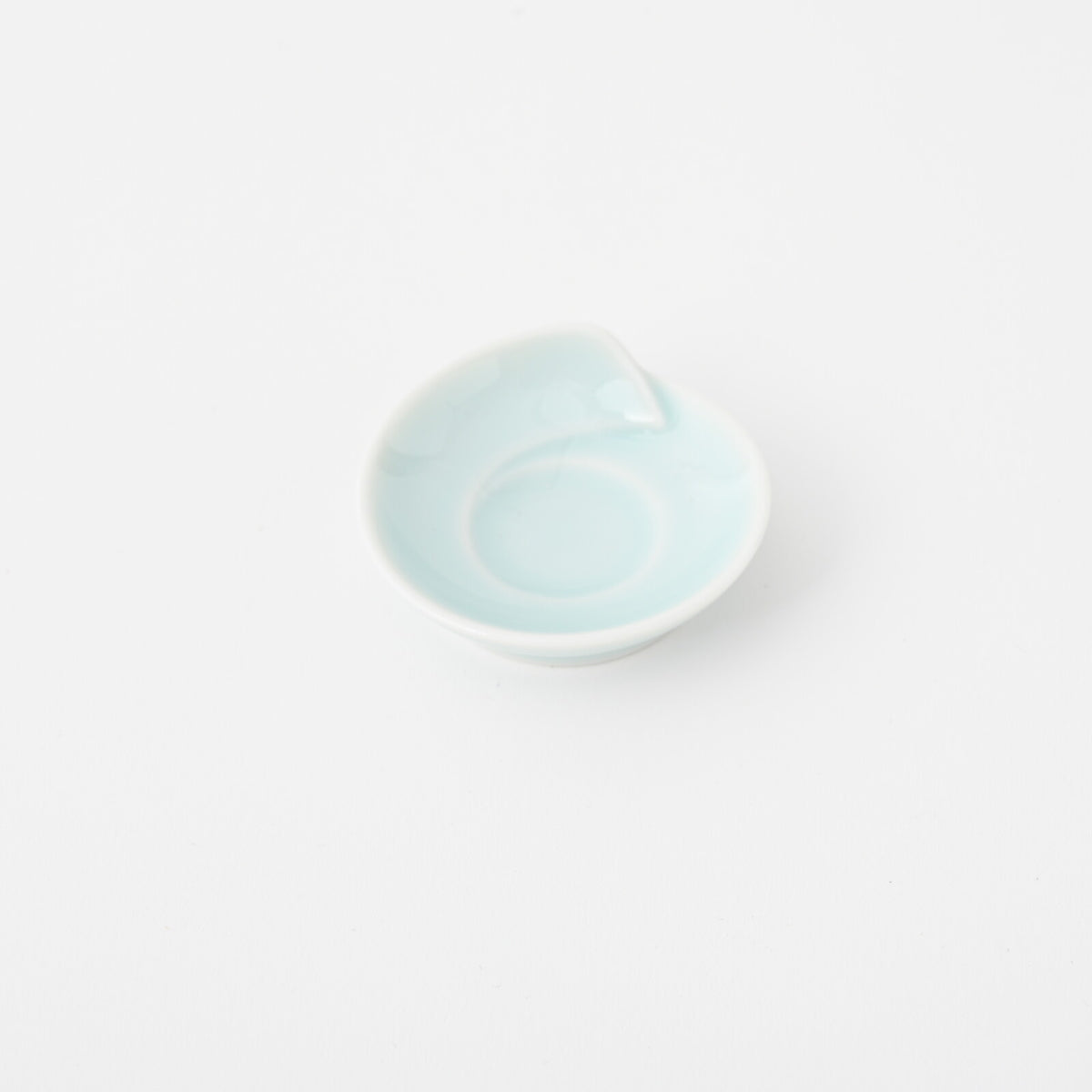 Hakusan Porcelain Hasami-Yaki Hitoe Chopstick Rest Blue White Glaze