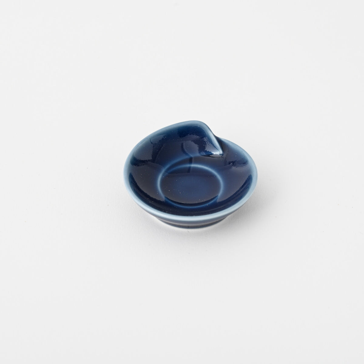 Hakusan Porcelain Hasami-Yaki Hitoe Chopstick Rest Glossy Navy