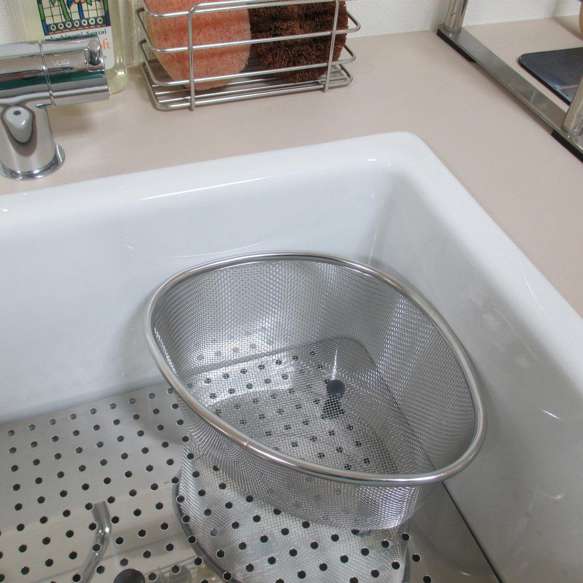 Wahei Freiz SUI Meister Mesh Sink Corner Strainer Large SUI-713