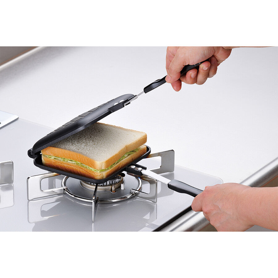 Wahei Freiz Atsuhoka Stovetop Hot Sandwich Maker Pan AM-9867