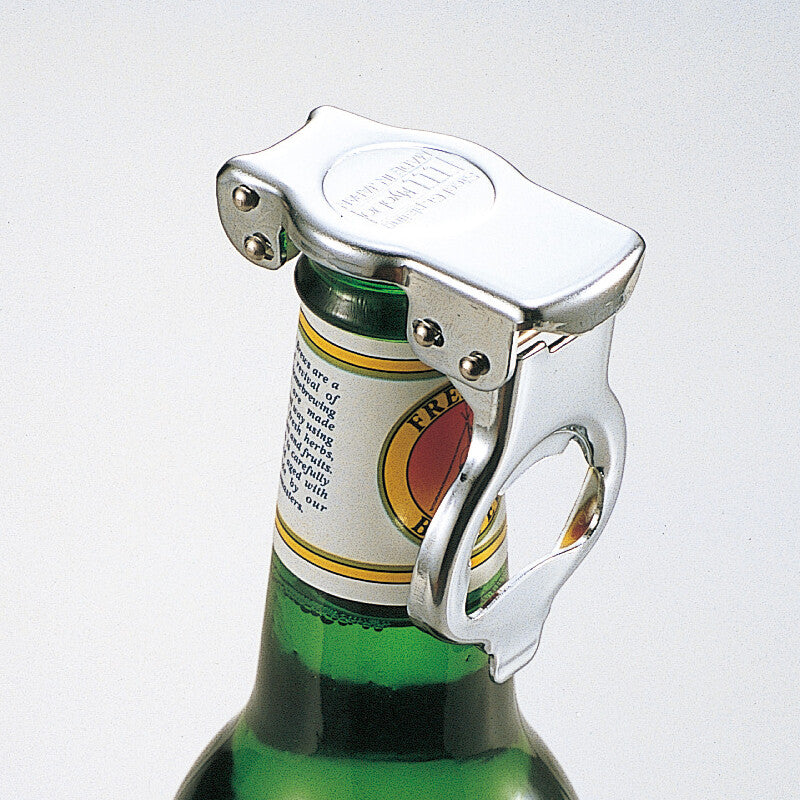 Wahei Freiz G-Cook Bottle Opener with Resealing Cap GC-105