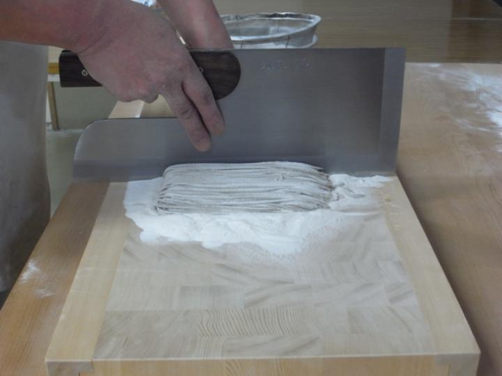 Shimizu Mokuzai Sawara Soba Noodle Cutting Board 75x36cm